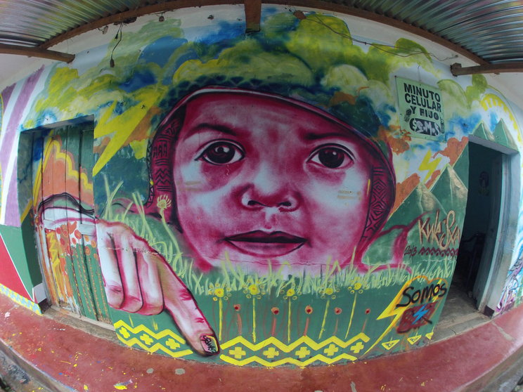Mural en una comunidad indígena de Cauca, Colombia. | Geya García