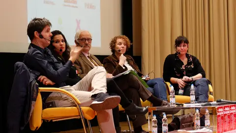 Jes&uacute;s Cintora, Arantxa Mej&iacute;as, Mariano Ben&iacute;tez de Lugo, Lara Carrasco y Azahara Peralta | Andr&eacute;s Herrero