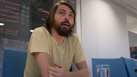 Entrevista a Juan Soto Ivars